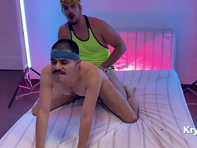 无套狂干。第一部 gay japanese bodybuilder porn