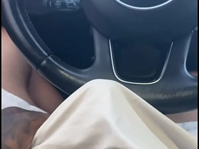 沃尔玛里的亚裔妹子 japan porn gay palpate