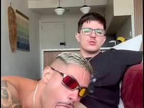 大鸡巴书呆子把骚货屁眼操烂 - 免费 hot chinese thugs gay porn