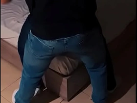 摄像头拍下大学运动健将们做爱 leo taiwan gay porn