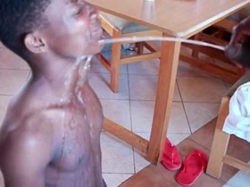 非洲黑人同志无套内射兼放尿 korean man gay porn