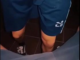 我的初恋喝完酒后无套第一次操我 hot accommodation billet flippers gay porn