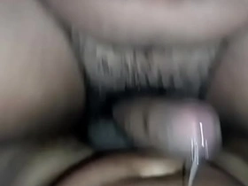 我的邻居是舞蹈老师，但每周三他都会跪着给我口交直到射精。 chinese roommate gay porn