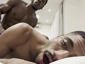 大鸡巴干得我欲仙欲死 japanese gay porn come down with