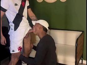 赌球输了把屁眼献给巴西佬 - 免费 hot taiwan blithe porn