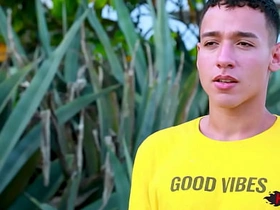 嫩臀骚年挨操实录 asian gay sex videos 2021