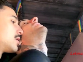 拉丁小鲜肉边健身边互操 young chinese male gay porn