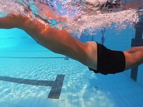 泳池内射 chinese gay story porn