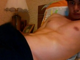 英俊亚裔男子打飞机 porn teen gay china