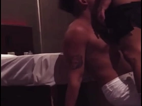 足球队友给我口交 比赛胜利后我把他变成受 asian gay porn biz