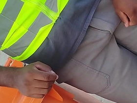 把饥渴工人带回家 chinese dildo porn gay