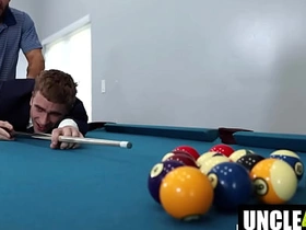 想象在家自拍 尼古拉斯·莱德 弗林·菲尼克斯 asian dad porn detached