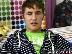 英俊亚洲男同志色情电影 凯恩·兰宁的XXX chinese teenage gay porn