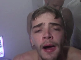 猛男爆菊把瘦0小穴灌满精液 - 无套内射 bch chinese gay porn