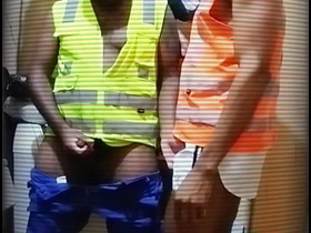 用假阳具玩工人的屁眼 gay japan kiss porn