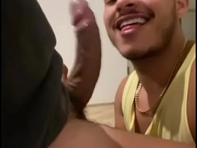 在酒店房间里和已婚男人 teen hot gay porn