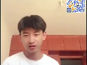 亚裔男孩镜头前射精 asian webcam gay porn