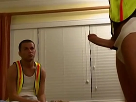 老爹性档案: 菜鸟Felix Andrews的紧穴吞下Richie Sabatini和Andrew Justice的肥屌 gay coitus taiwan porn