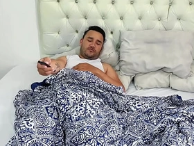 继父晨勃错把继子当老婆 猛操屁眼射满精液 asian gay porn brother