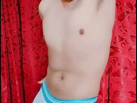 操 热烘烘的内裤真带劲 taiwanese couple gay porn