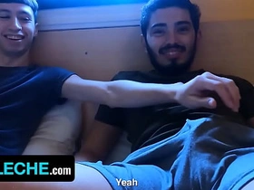 拉丁精液 - Cesar Rose和Franco Sins不只是炮友 还是互内射的兄弟 thisvid korean gay porn