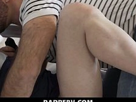 Teddy承认他爱闻Tanner的内裤 - 老爸变态 japan scat gay porn