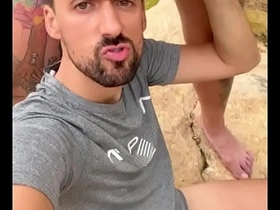 户外互嗦大屌的性感老爹们 asian hot boys gay sex videos