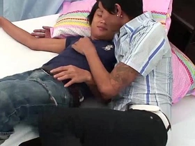 亚裔高尔夫与Poi撒尿无套 trance gay japan porn