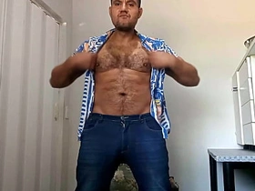 巴西巨根狂操尤物——手活+超量射精 巴西大鸡巴喷发实录 korean happy-go-lucky aggravation porn