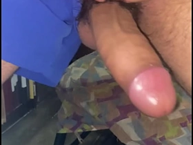 快来看这个猛男射精！ japan gay straight porn