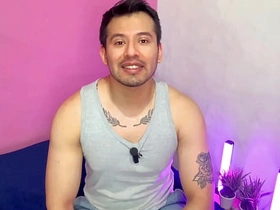 肌肉男搞上健身房搭档！无套狂操 还让他闻内裤 性爱实录 interracial chinese coupled with japanese gay porn