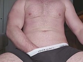 肌肉老爹PhantomGentX健身出汗 teasing快要爆裂的巨根 very hot gay porn videos