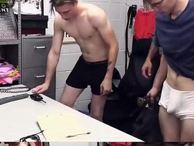 少年犯系列-叛逆小子扎克被淫荡警官深喉爆菊 gay chinese daddy bottom porn