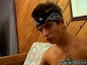 亚洲少年与成熟青年男同色情 我最爱的一件事是... gay sex asian new videos