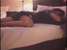 派对喝了几杯后 我直男好友想着他女友干了我 gay boy porn japan