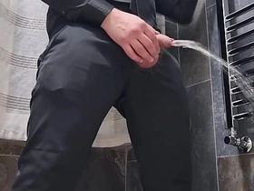 优雅黑西装打飞机半小时后爆射超多精液——特写湿漉漉大屌呻吟加激烈喷射结尾 chinese scatsex well-pleased porn