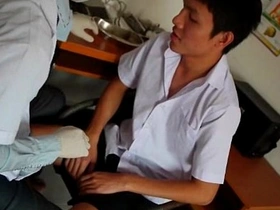 给小鲜肉医生口交 gay hot sex videos asian